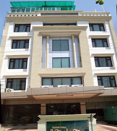 Hotel New Temples Town Varanasi Ngoại thất bức ảnh