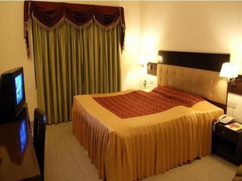 Hotel New Temples Town Varanasi Ngoại thất bức ảnh