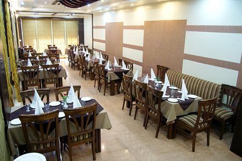 Hotel New Temples Town Varanasi Ngoại thất bức ảnh