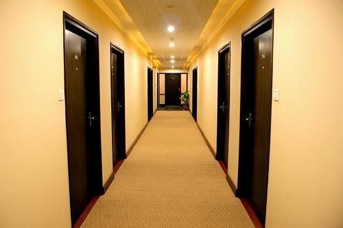 Hotel New Temples Town Varanasi Ngoại thất bức ảnh